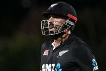 New Zealand Batter Daryl Mitchell Doubt T20 World Cup Broken Hand