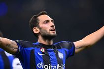 Champions League Inter 1 0 Barcelona Hakan Calhanoglu Strike Gives Nerazzurri Victory