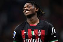 Rumour Has It Milan Preparing 105m Bids Chelsea Manchester City Target Rafael Leao