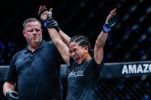 One Fight Night 5 Denice Zamboanga Clarifies Call Out Of Friend Stamp Fairtex Stamp Responds