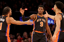 Nba New York Knicks Shoot Playoffs Contention Warriors Rout Jokic Triple Double Nuggets Grizzlies