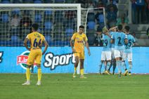 Isl 2022 23 Mumbai City Fc Complete The Double Over Chennaiyin Fc To Reclaim Top Spot