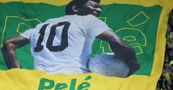 Breaking News Brazil Great Pele Dies Aged 