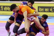 Pkl 2022 Puneri Paltan Secure A Thrilling Victory Over Against Dabang Delhi To Move To The Top