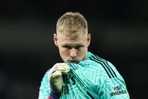 Aaron Ramsdale Fan Kicking Incident Arsenal Tottenham Premier League