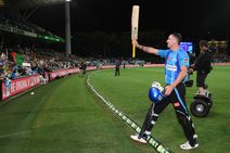Adelaide Strikers Pull Off Highest Run Chase In Big Bash League History