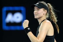Australian Open Reigning Wimbledon Champion Elena Rybakina Advances To Semi Final