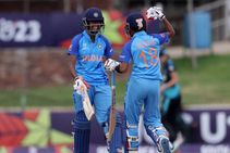 Women S U 19 T20 World Cup India Beat New Zealand By 8 Wickets To Reach Final
