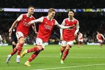 Arsenal Further Premier League Lead Beat Tottenham North London Derby