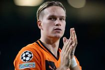 Rumour Has It Arsenal Close Shakhtar Agreement 70m Bid Mykhaylo Mudryk