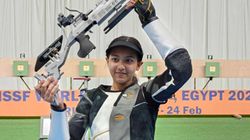 Issf World Cup 2023 Cairo 14 Year Old Tilottama Sen Wins Bronze In Womens Air Rifle