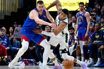 Nikola Jokic Denver Nuggets Milwaukee Bucks Giannis Antetokounmpo Nba Mvp