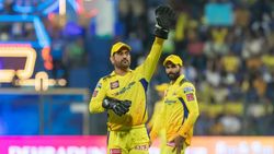 Ipl 2023 Ms Dhoni Tells Ajinkya Rahane To Not Worry Before Mi Vs Csk Match