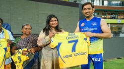 Csk Felicitate Elephant Whisperers Ms Dhoni Gifts Kartiki Gonsalves Bomman And Bellie With Jerseys