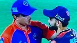Ipl 2023 Sourav Ganguly Humbly Shakes Hand With Virat Kohli After Dc Beat Rcb Picture Goes Viral