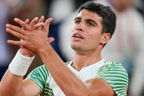 French Open Carlos Alcaraz Sets Up Novak Djokovic Semi Final