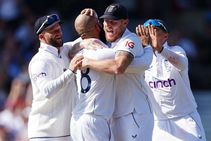 Engvsaus 3rd Ashes Test England Eyeing Early Wickets Storms Forecast Day 