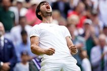Carlos Alcaraz Wins Battle Of The Young Guns To Reach First Wimbledon Semi Final