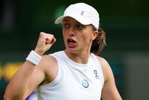 Top Seed Iga Swiatek Fights Back To Reach Western And Southern Open Semi Finals