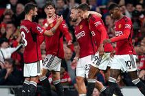 Premier League Raphael Varane Header Earns Manchester United Opening Victory Over Wolves
