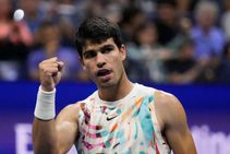 Carlos Alcaraz Defeats Lloyd Harris To Move Into Third Round Of Us Open 