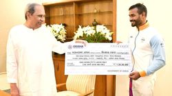 Odisha Cm Naveen Patnaik Felicitates Kishore Kumar Jena For Asian Games Success