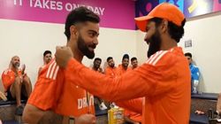 Ind Vs Aus World Cup 2023 Final Virat Kohli Receives Best Fielder Medal After Dilip Speech