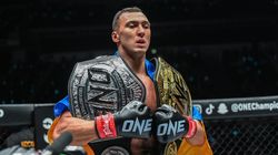 Roman Kryklia Alex Roberts To Main Event One Fight Night 