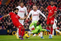 Liverpool Held By Manchester United As Arsenal Move Top Of Premier League