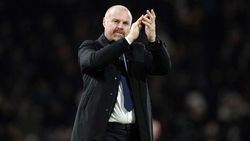 Sean Dyche Admits Points Deduction May Have Psychological Effect On Everton