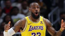 Lebron James Going Nowhere As Agent Dismisses Trade Talk