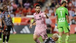 Lionel Messi Injury Inter Miami Friendly Hongkong