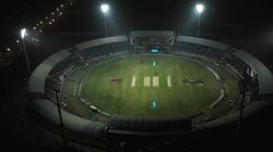 Psl 2024 Match Interrupted Briefly After Floodlights Go Off In Multan