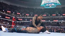 Wwe Raw Controversial Title Match Finish Sets Up Wrestlemania 40 Bout