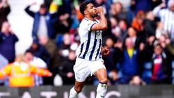 West Brom Hit Back From Two Goals Down To Pick Up A Point In Their Play Off Push