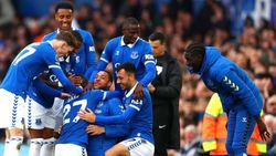 Everton 1 0 Brentford Toffees Join Bees In Ensuring Premier League Status
