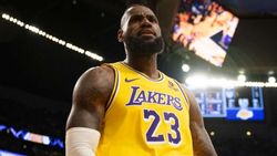Lebron James Matches Michael Jordan Los Angeles Lakers Brooklyn Nets