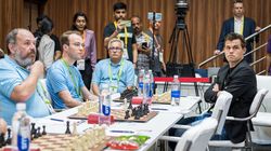 Carlsen Wins Superbet Rapid Blitz Tournament 