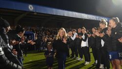 Day Of Drama Sets Up Thrilling Womens Super League Finale Chelsea Man City