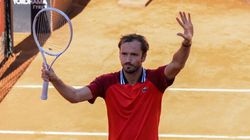 Daniil Medvedev Pushed All The Way To Avoid Third Round Scare In Italian Open