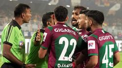 Isl Final 2024 East Bengal Fans Troll Mohun Bagan For Losing Title Clash To Mumbai City Fc