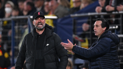 Jurgen Klopp Awe Unai Emery Aston Villa V Liverpool