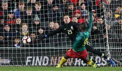 Manchester City Ederson Transfer Replacement Gianluigi Donnarumma Psg