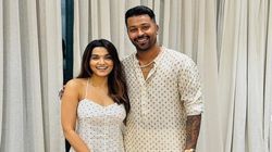 Hardik Pandya Photo With Unknown Girl Goes Viral Amid Divorce Rumours With Natasa Stankovic