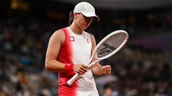 Paris 2024 Iga Swiatek Opens Olympic Bid With Straight Sets Win Over Irina Camelia Begu