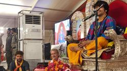 Watch Kuldeep Yadav Meets Bageshwar Dham Sarkar Takes Blessings After Winning T20 World Cup 
