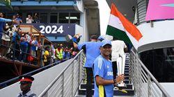 Rahul Dravid Gives Emotional Farewell Speech After T20 World Cup Triumph Remember You Parents Wives