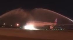 Watch Arshad Nadeems Flight Gets Water Cannon Salute As Thousands Turn Up At Lahore Airport At 3 Am