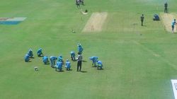 Pak Vs Ban 1st Test Fact Check Pcb Force Pakistan Players To Do Groundstaff Work In Rawalpindi