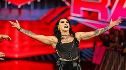 Bad Blood 2024 Shark Cage Stipulation Added To Title Match Set For Wwe Ple